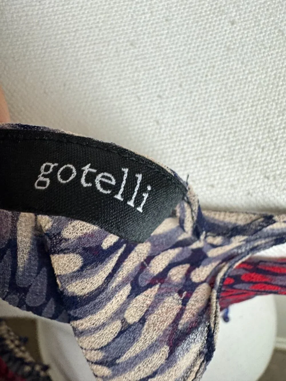 Gotelli Triangle Scarf Wrap Beads
